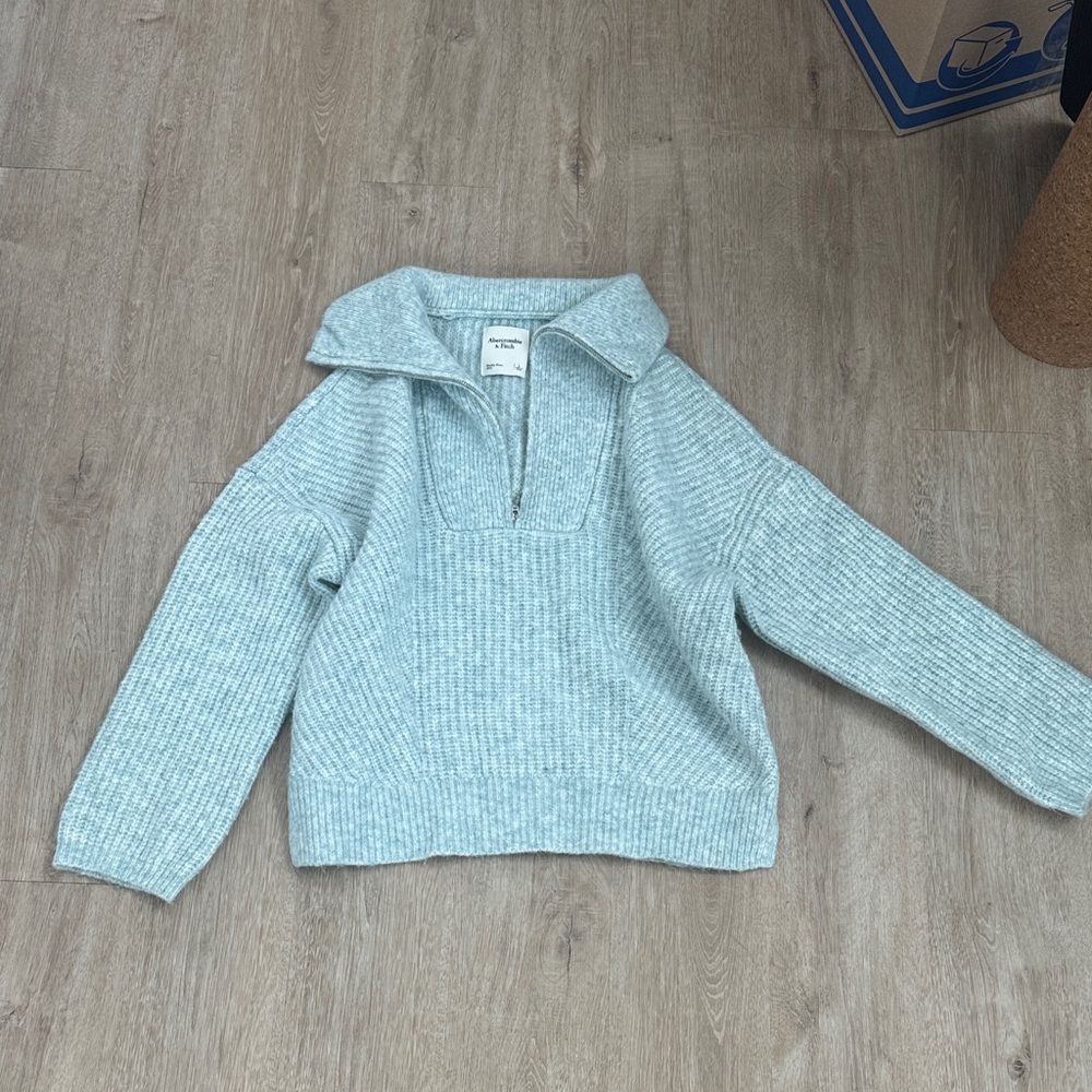 Abercrombie & Fitch Light Blue Ribbed Turtleneck Sweater